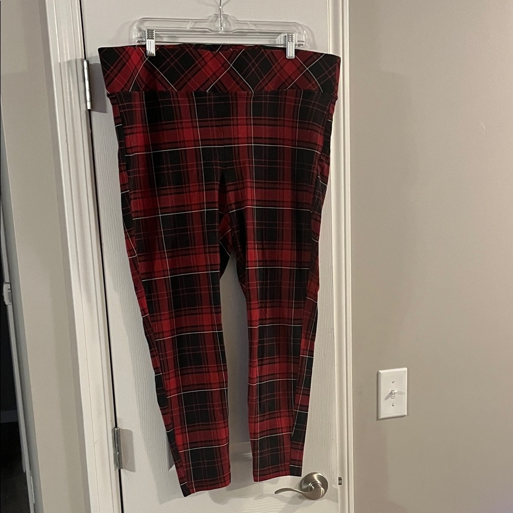 Torrid Red and Black Plaid Pixie Leggings